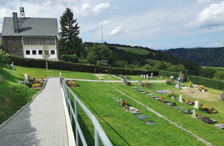 Friedhof Henschhausen | &copy; Sabine Pilger