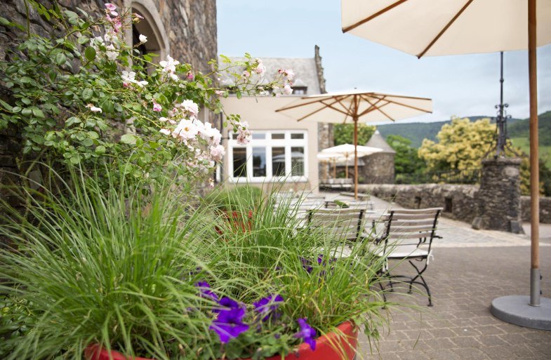 Terrasse Burg Reichenstein | © Burg Reichenstein Terrasse Burg Reichenstein | © Burg Reichenstein