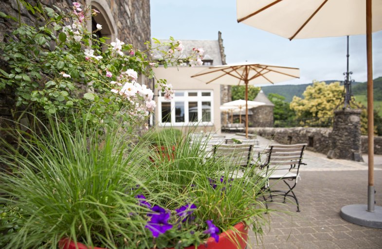 Terrasse Burg Reichenstein | &copy; Burg Reichenstein