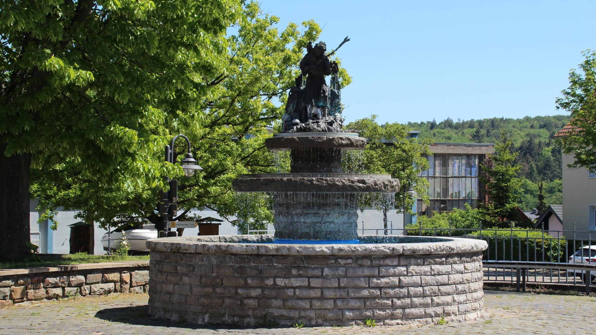 Dorfbrunnen | &copy; Sabine Pilger