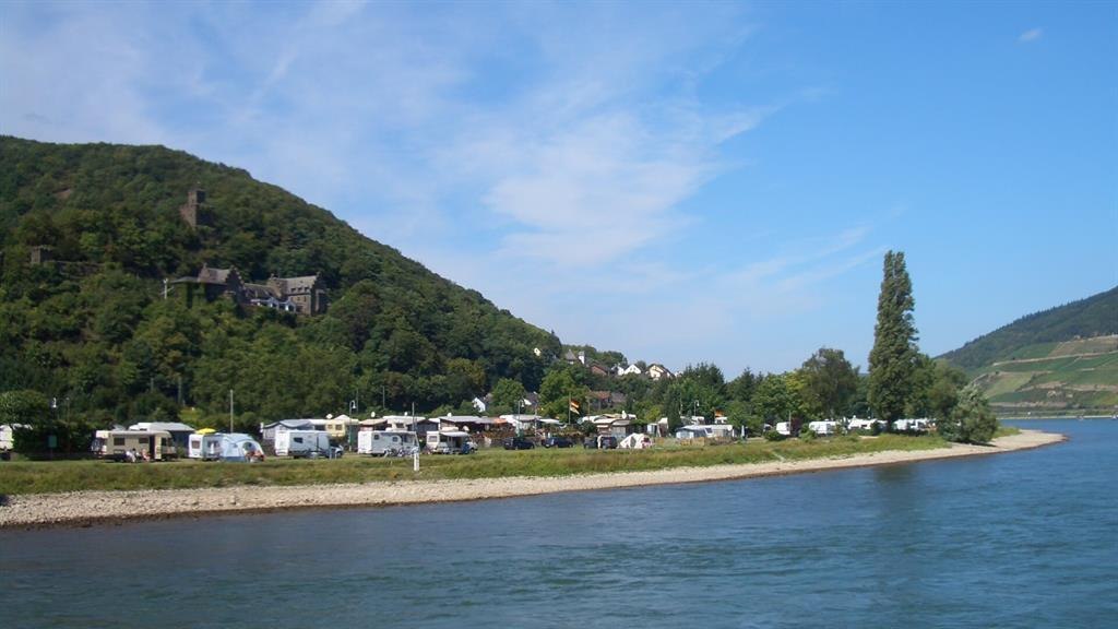 Camping unter Burg Reichenstein | &copy; RNT