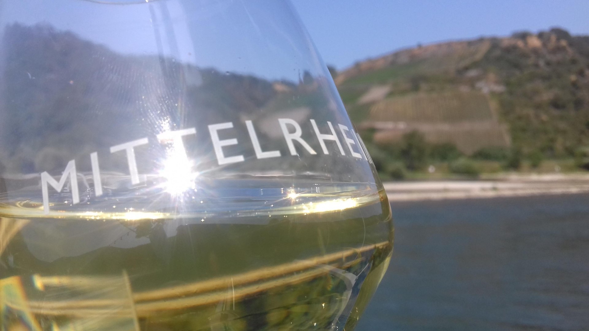 Gold im Glas Mittelrhein | © S. Jedele/Mittelrhein-Wein Gold im Glas Mittelrhein | © S. Jedele/Mittelrhein-Wein
