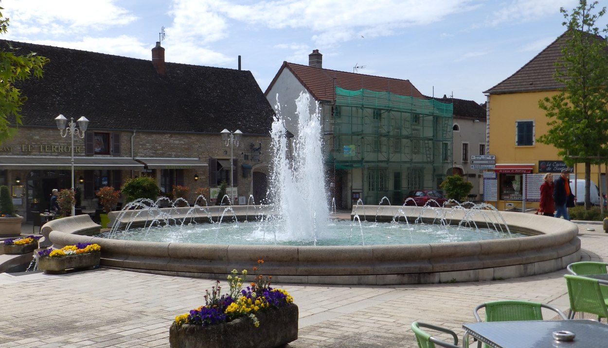 Santenay_Brunnen | © ©Fam.Volk Santenay_Brunnen | © ©Fam.Volk